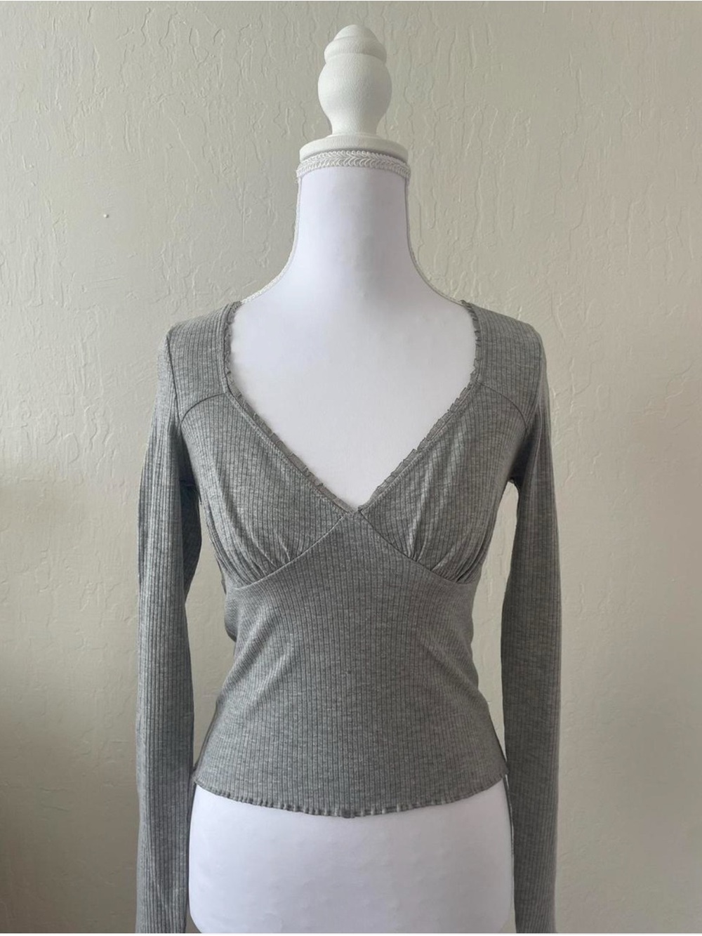 Forever 21 Grey Ribbed Wrap V-Neck Long Sleeve Top